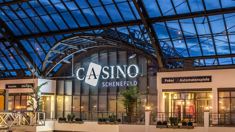 Das abendliche Casino Schenefeld im Stadtzentrum
